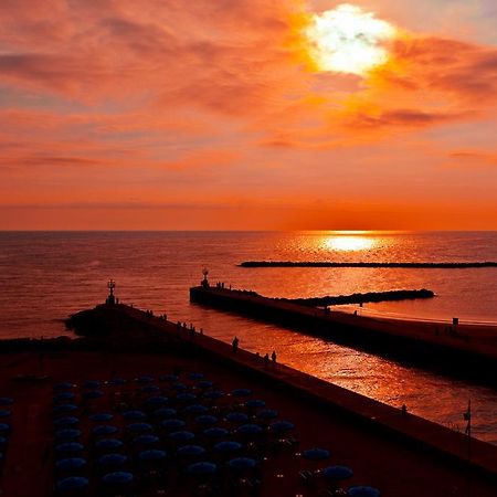 Hotel Levante Bellaria-Igea Marina Eksteriør billede